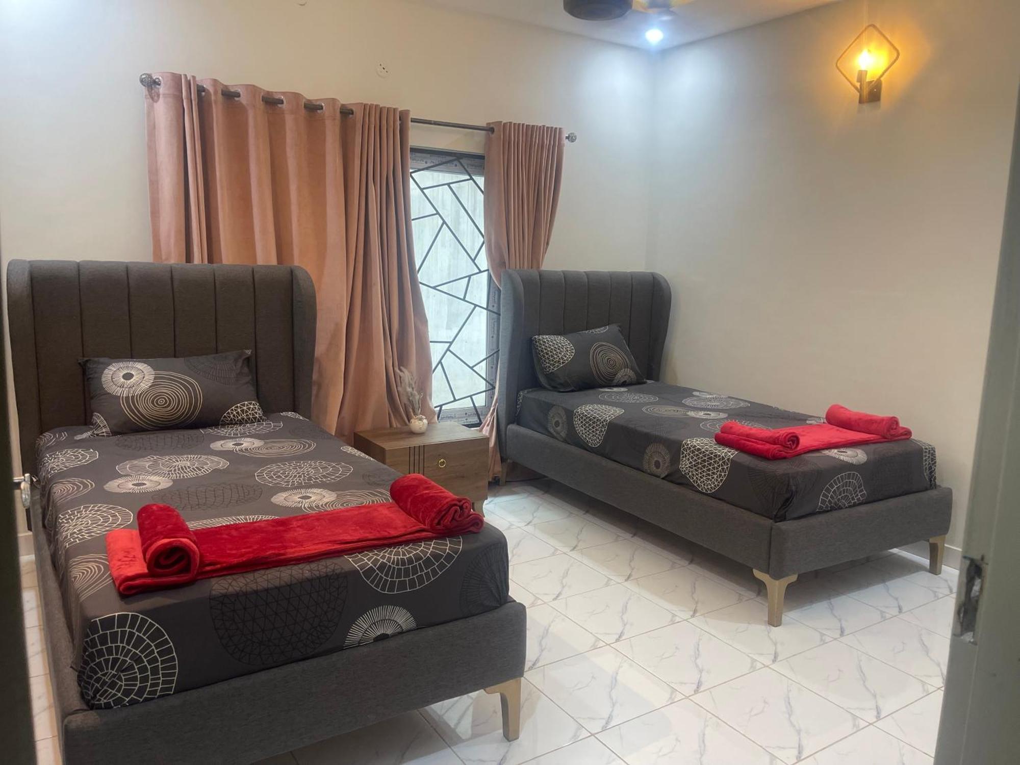 Velvet Vibes Villa Near Islamabad Airport Dhok Sandemar Extérieur photo